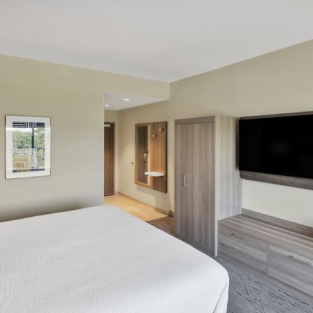Holiday Inn Express & Suites Fort Walton Beach - Eglin Area By Ihg Exterior foto